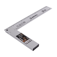 Угольник литой ВИХРЬ 300 мм 73/11/3/3