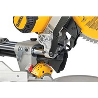 Торцовочная пила DEWALT DWS780 1675 Вт 1900-3800 об/мин DWS780-QS