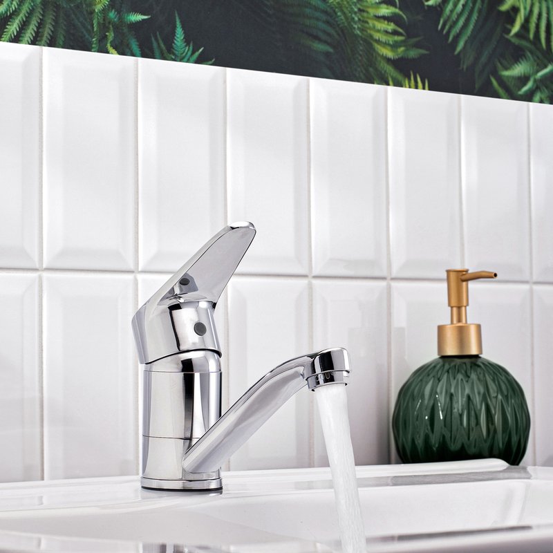 Смеситель для кухни BOOU B8282-14A с коротким изливом Латунь