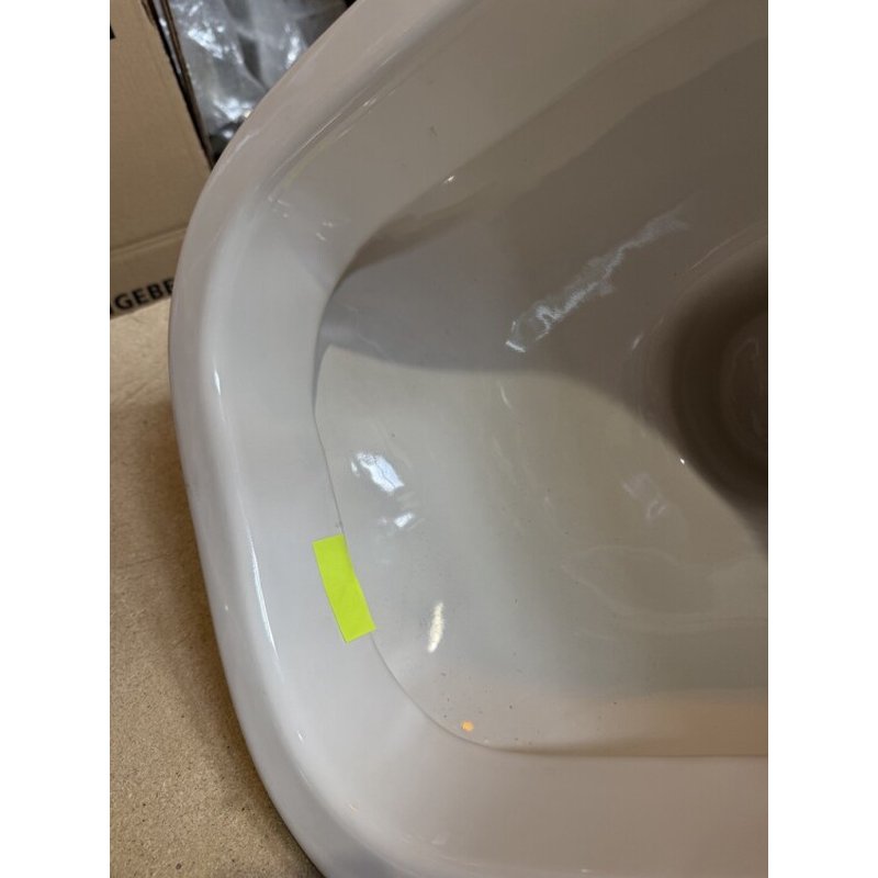 Унитаз, Duravit, D-Code, подвесной, шгв 355*545*340, цвет-белый, тип дефекта - без заводской упаковки, царапины 25350900002-UCN1 Duravit 25350900002-UCN1