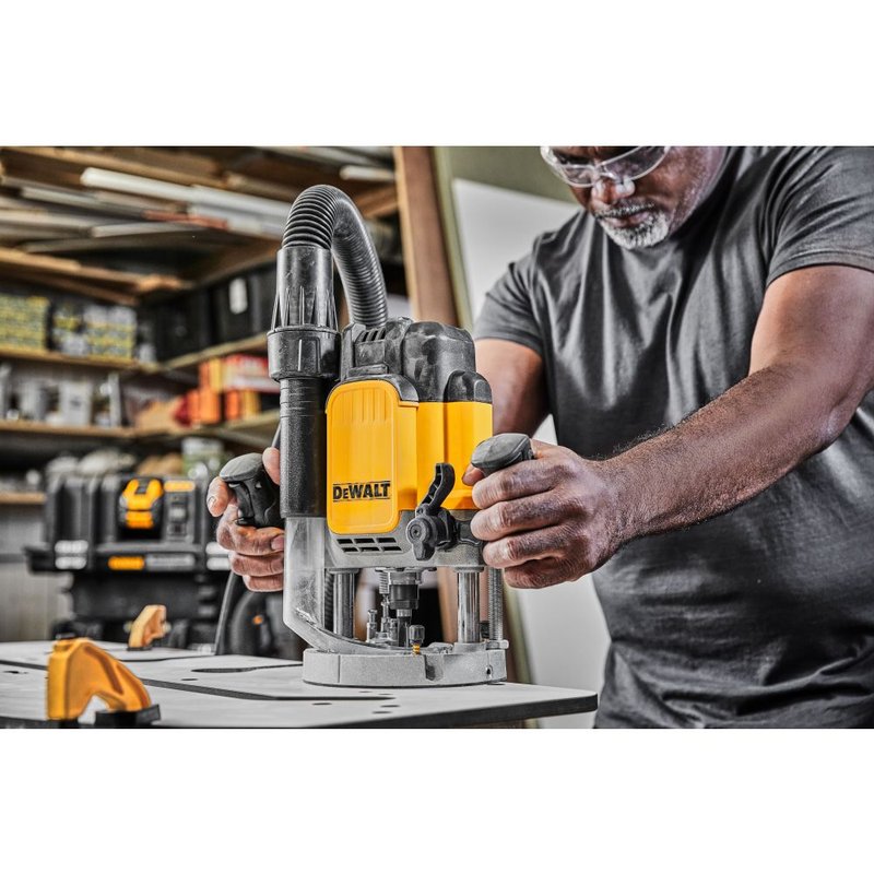 Фрезер DEWALT DWE625 двуручный 2300 Вт DWE625-QS
