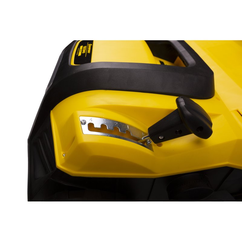 Скарификатор-аэратор Champion ESC1840