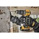 Аккумуляторная ударная бесщеточная дрель-шуруповерт DEWALT DCD805P2T 18 В 2 акб 5Ач DCD805P2T-QW